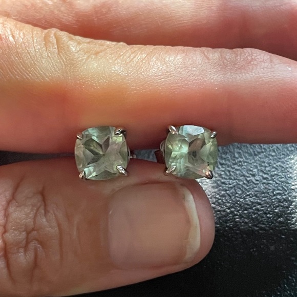 Effy Green Quartz Stud Earrings - Picture 2 of 7